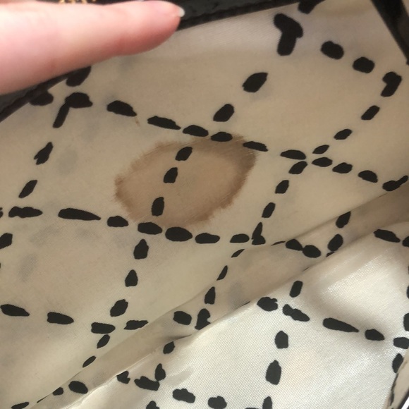 Kate Spade black patent leather handbag. - Picture 8 of 14